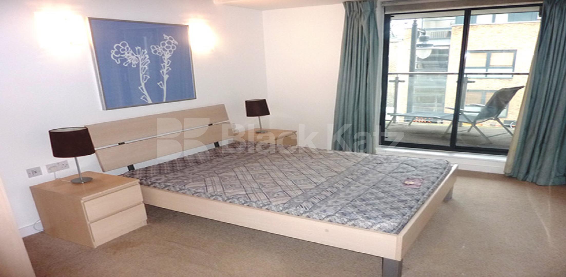 Luxury 3 bed 2 bath within a private modern development mins to UCL & Euston Drummond Street, Camden / Euston